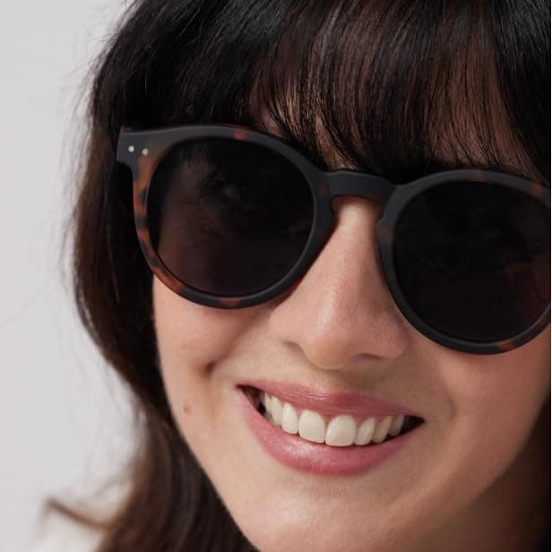 IZIPIZI Unisex Oversize M & N Sunglasses, Tortoise, Oversize, view 4