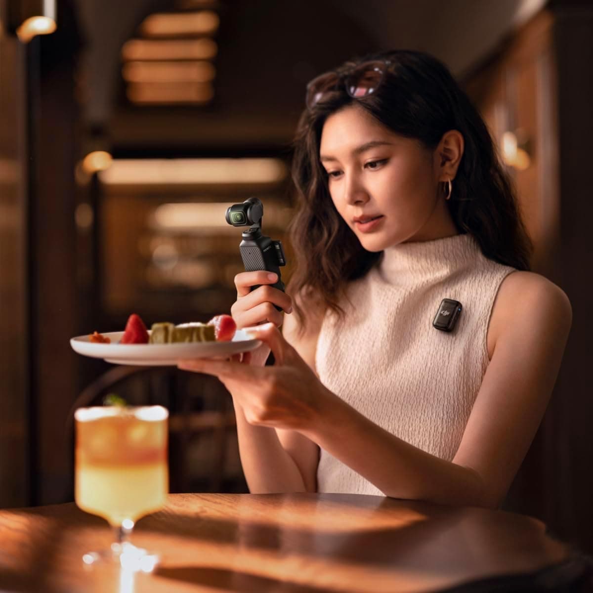 DJI Osmo Pocket 3 Creator Combo, Vlogging Camera with 1'' CMOS & 4K/120fps, view 9