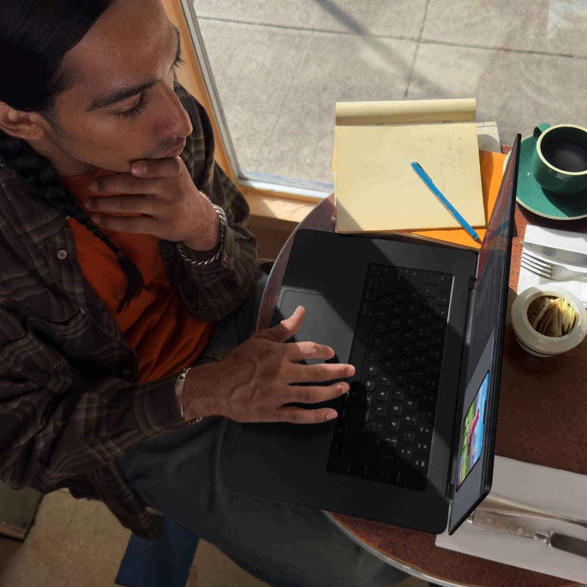 Apple 2023 MacBook Pro Laptop M3 Pro chip with 11‑core CPU, 14‑core GPU: Built for Apple Intelligence, 14.2-inch Liquid Retina XDR Display, 18GB Unified Memory, 512GB SSD Storage; Space Black, view 2