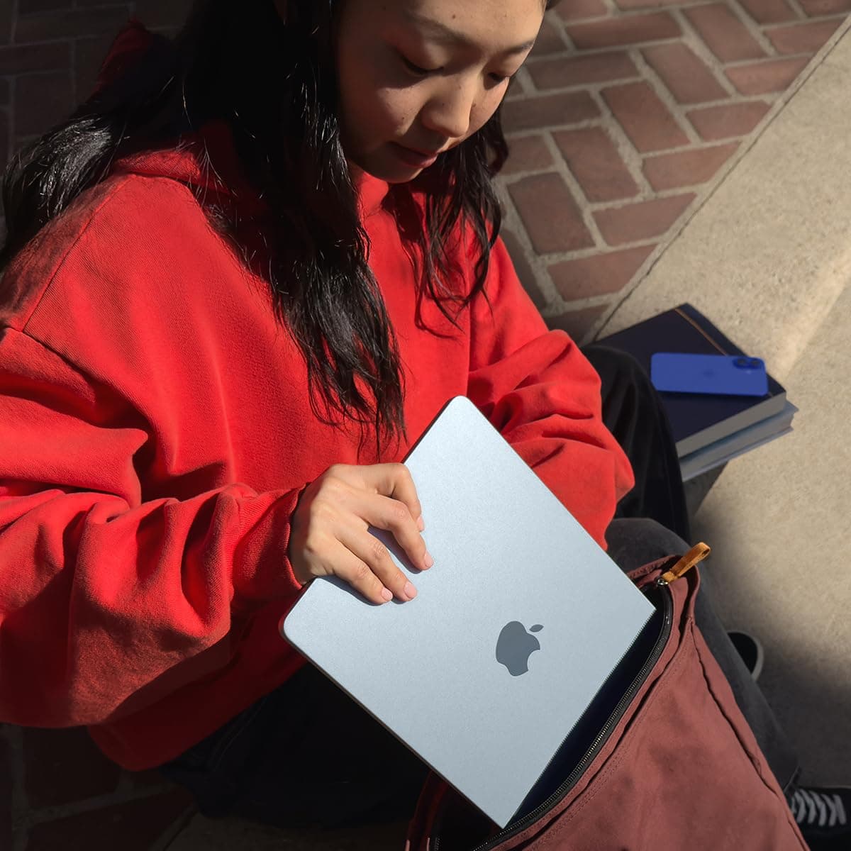 Apple 2025 MacBook Air 13-inch Laptop with M4 chip: Built for Apple Intelligence, 13.6-inch Liquid Retina Display, 16GB Unified Memory, 256GB SSD Storage, 12MP Center Stage Camera, Touch ID; Midnight, view 2