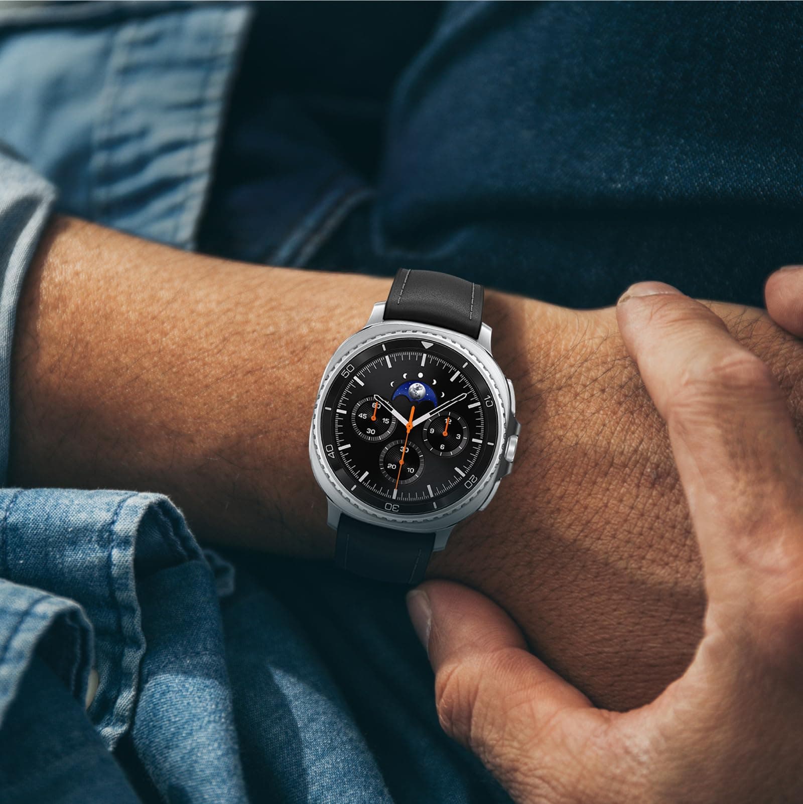 Samsung Galaxy Watch 8 Classic (2025), White, 46mm, LTE Smartwatch, view 8