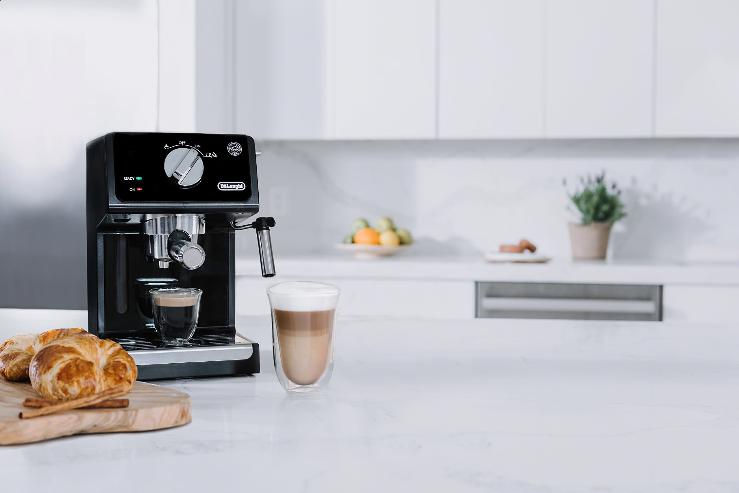 De'Longhi ECP3120 15 Bar Espresso Machine with Advanced Cappuccino System, 9.6 x 7.2 x 11.9 inches, Black/Stainless Steel, view 5