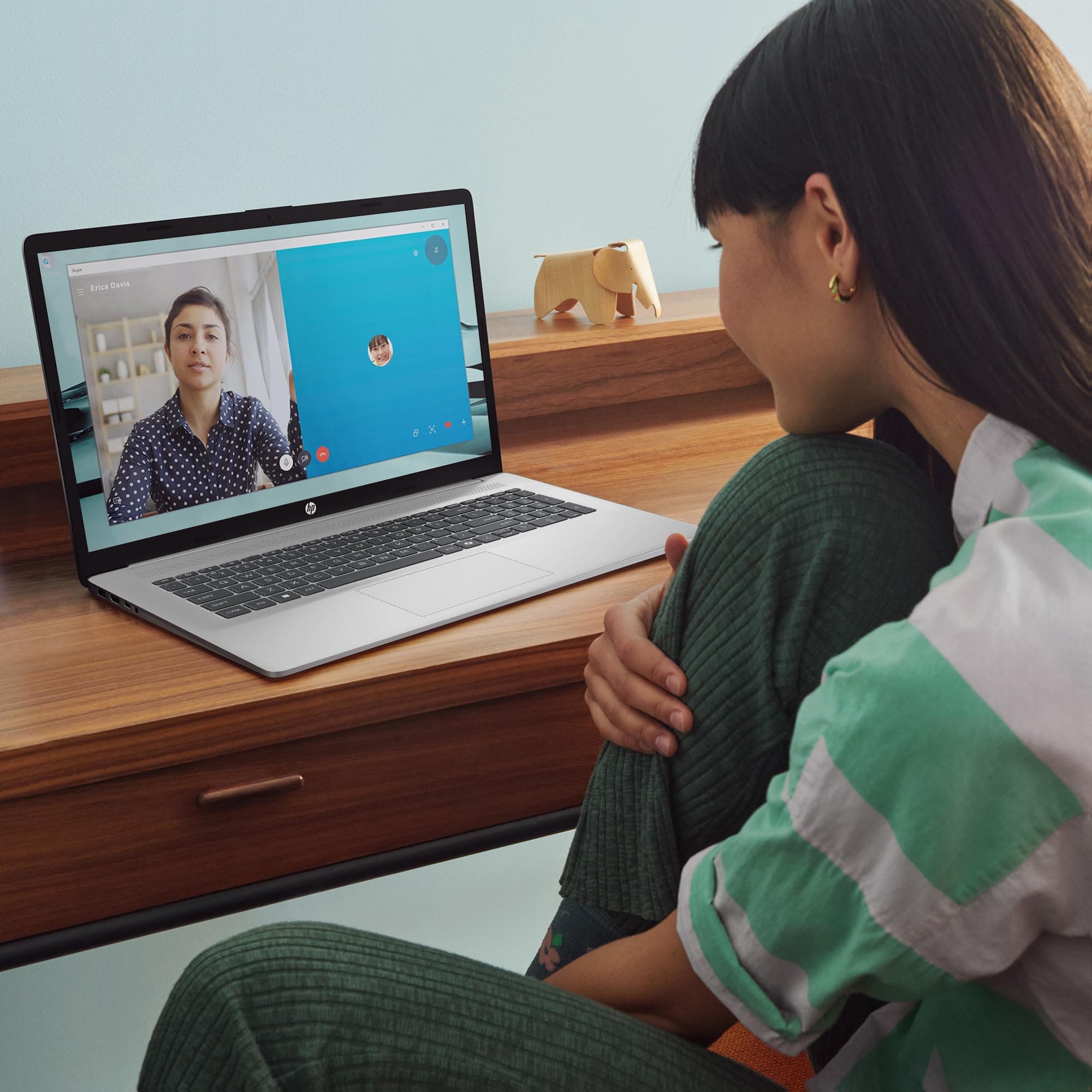 HP 17.3 inch Laptop, FHD Display, Intel Core i5-1334U, 16 GB RAM, 512 GB SSD, Intel Iris Xe Graphics, Windows 11 Home, Natural Silver, 17-cn3399nr, view 11