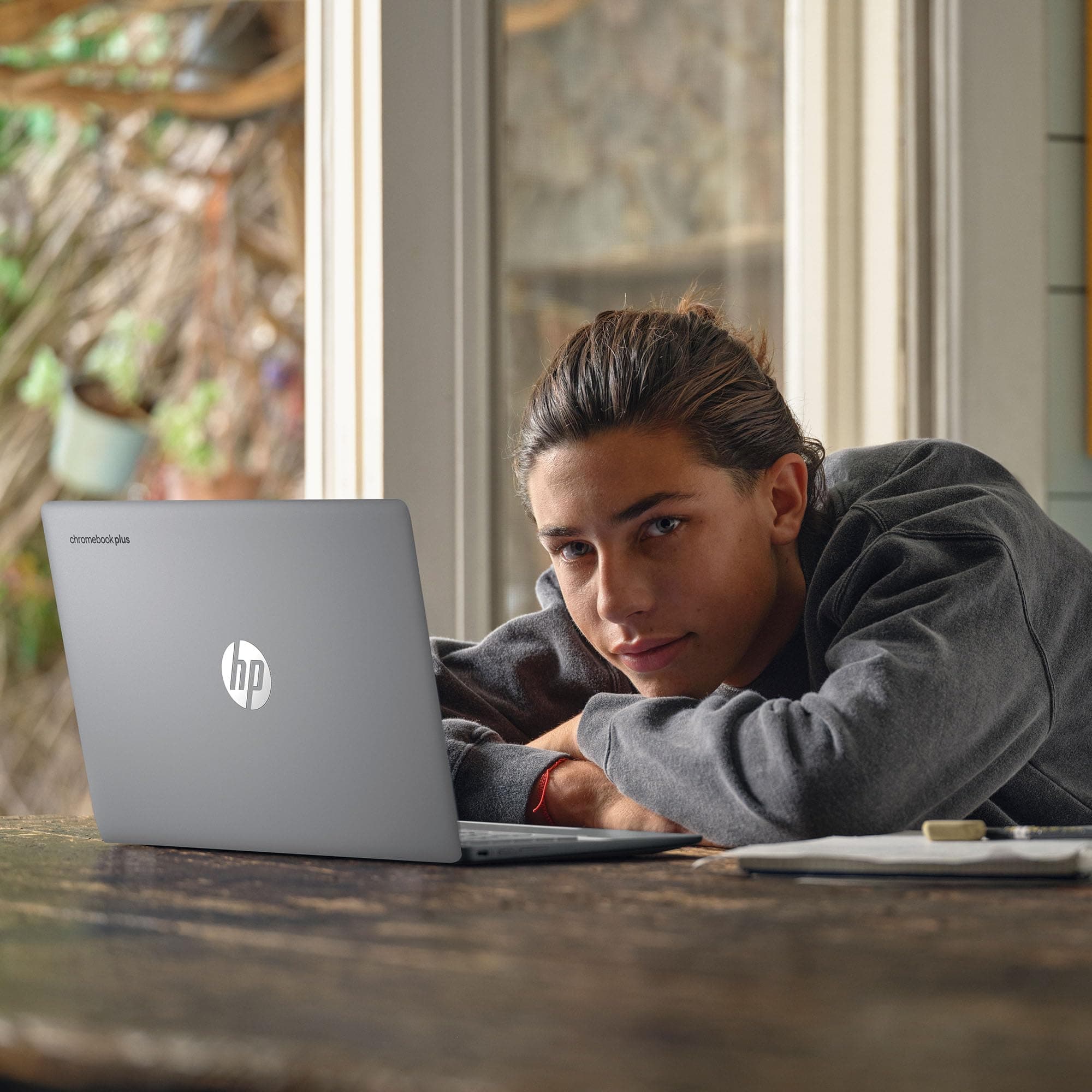 HP Chromebook Plus 14 inch Laptop, FHD Display, Intel Core i3-N305, 8 GB RAM, 128 GB UFS, Intel UHD Graphics, Chrome OS 14a-nf0050nr (2024), view 8