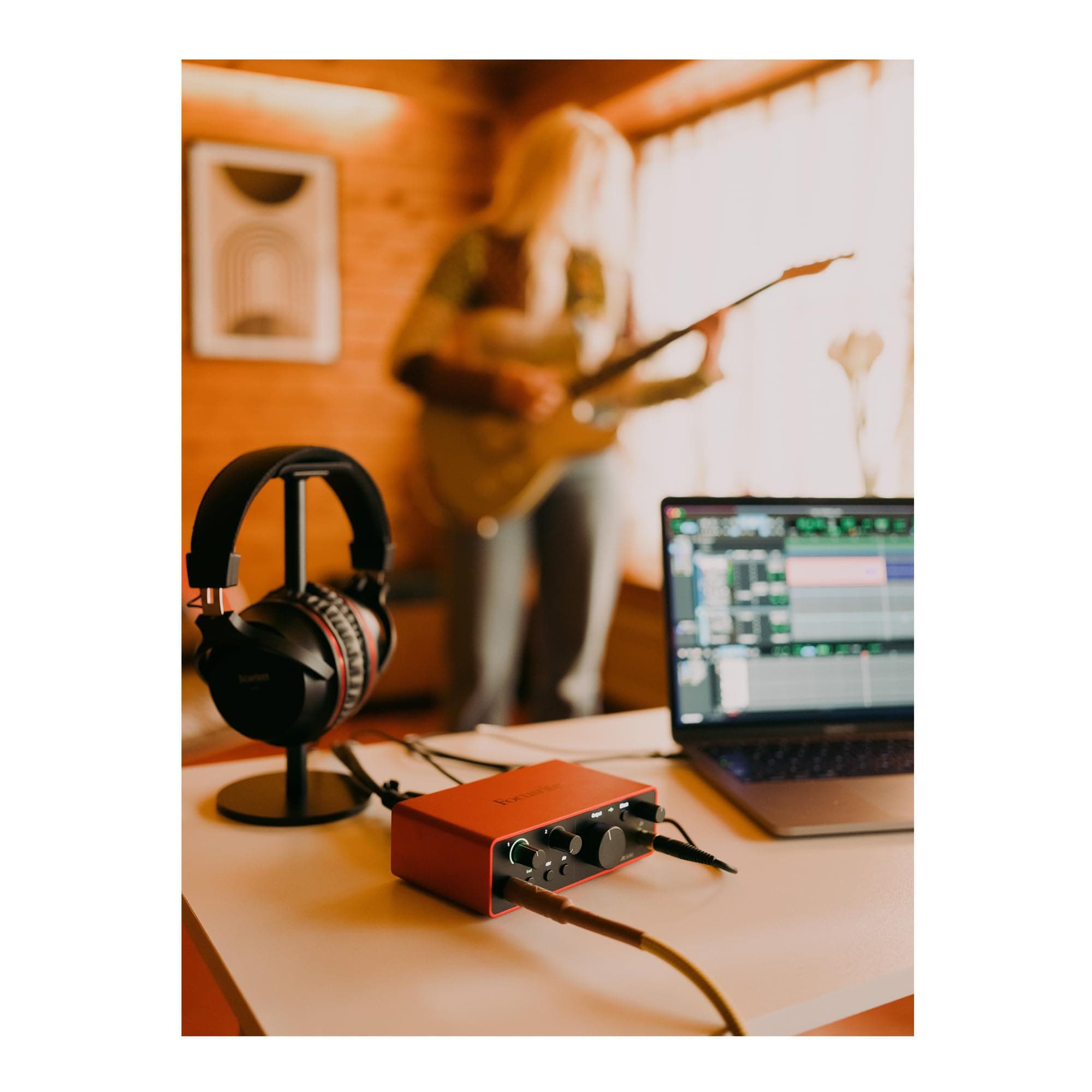 Focusrite Scarlett Solo 4th Gen USB-C Audio Interface, view 5