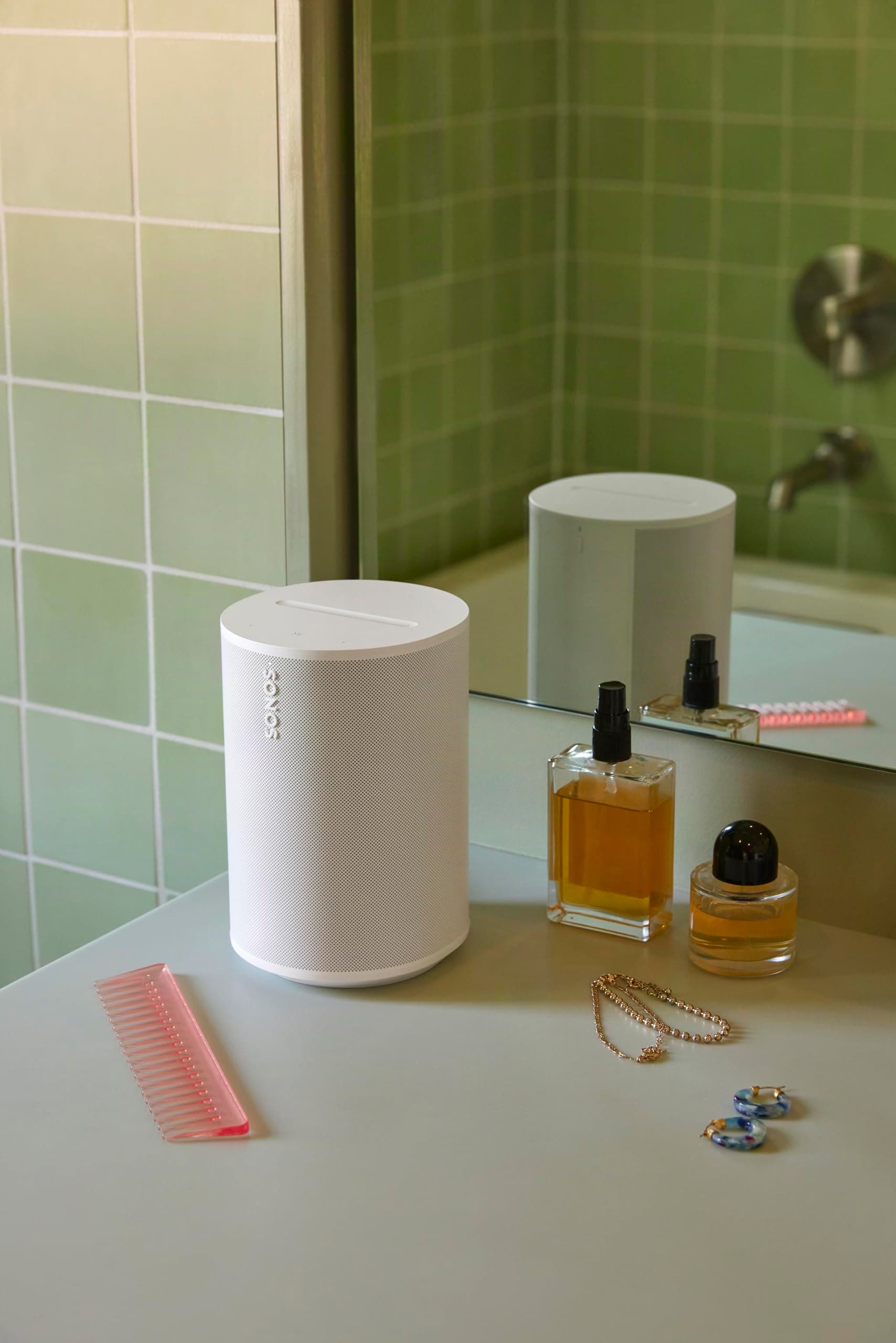 Sonos Era 100 SL Compact, Microphone-Free Speaker - White, view 6