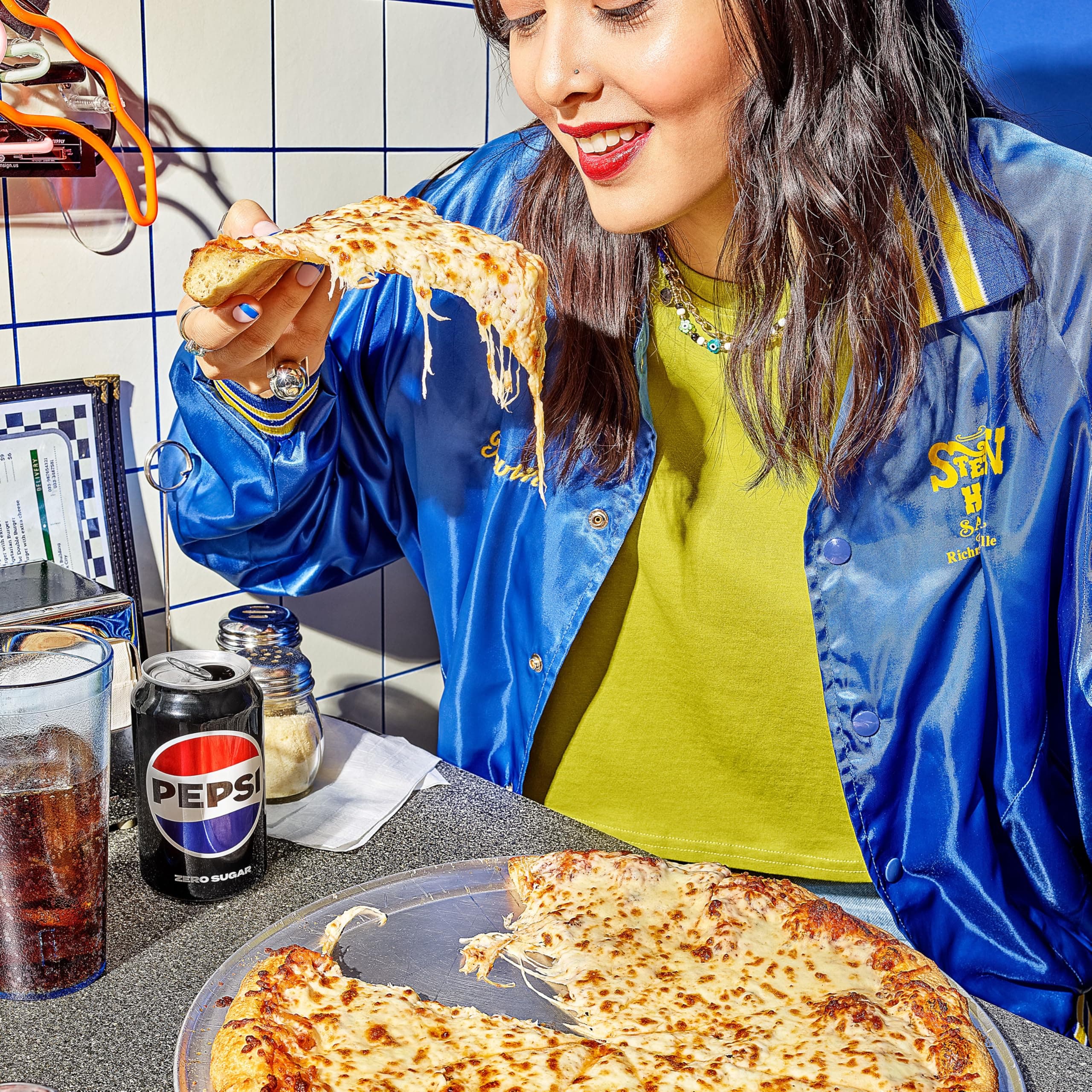 Pepsi Real Sugar Cola Soda Pop, 12 Fl oz Cans (12 Pack), view 5
